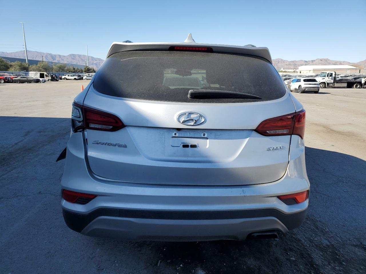 2017 Hyundai Santa Fe Sport VIN: 5XYZU3LB2HG495723 Lot: 72252984