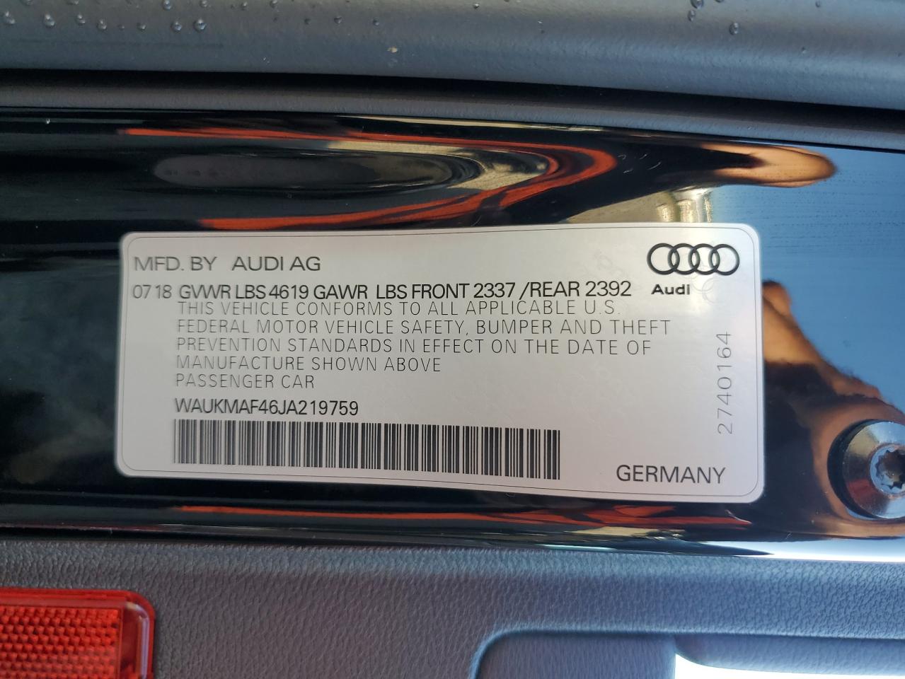 WAUKMAF46JA219759 2018 Audi A4 Premium