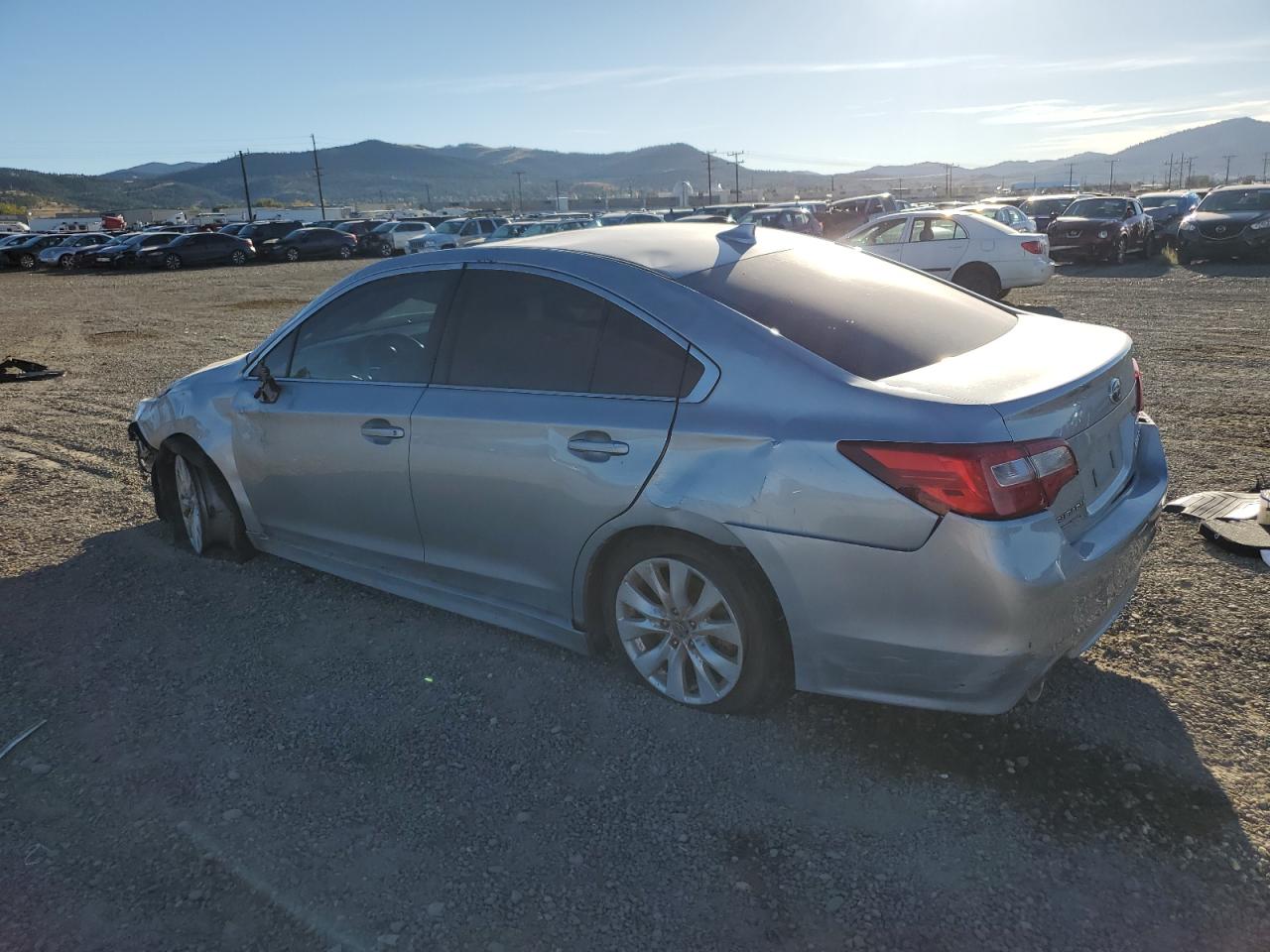 2016 Subaru Legacy - Image 2