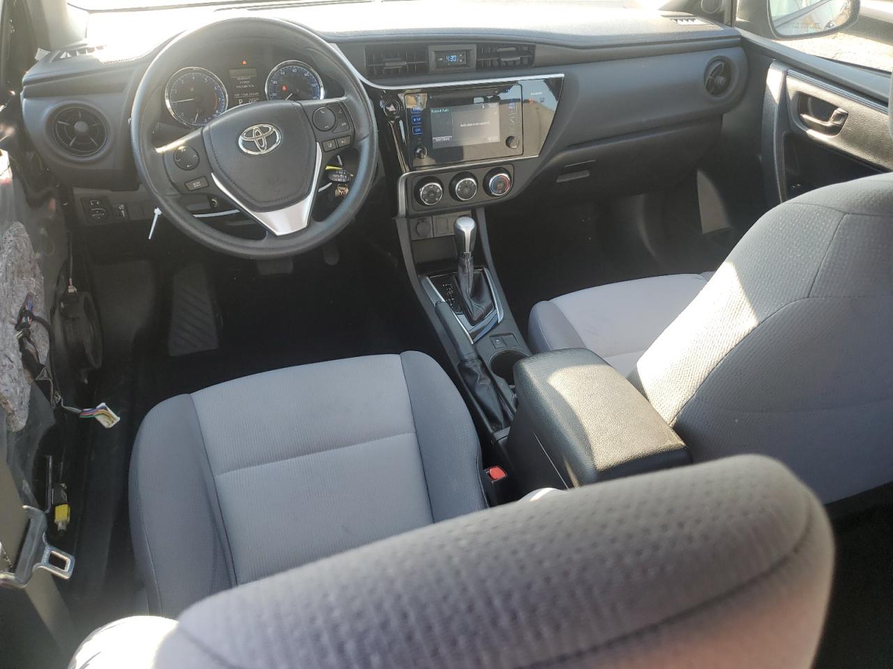 5YFBURHE6HP598453 2017 Toyota Corolla L