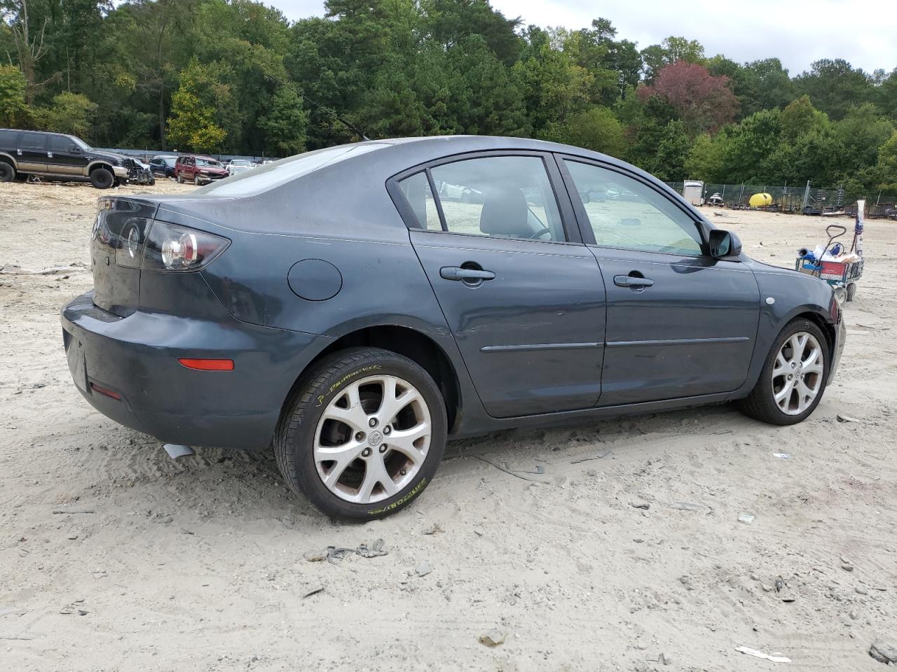 2009 Mazda 3 - Image 3