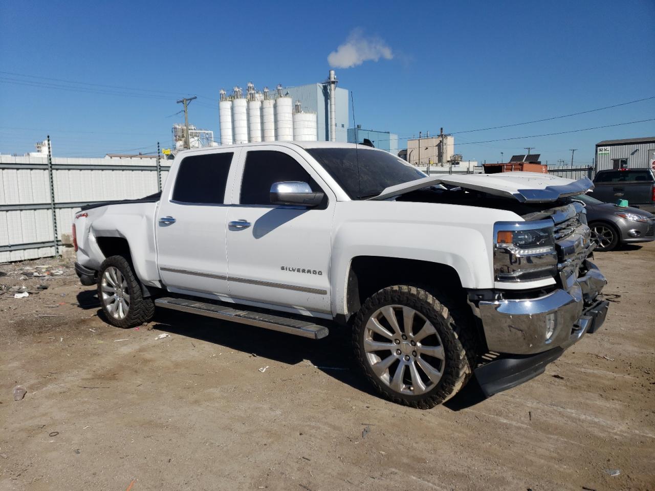2018 Chevrolet Silverado - Image 4