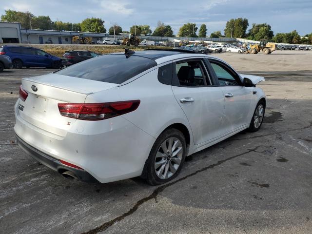  KIA OPTIMA 2018 Белы