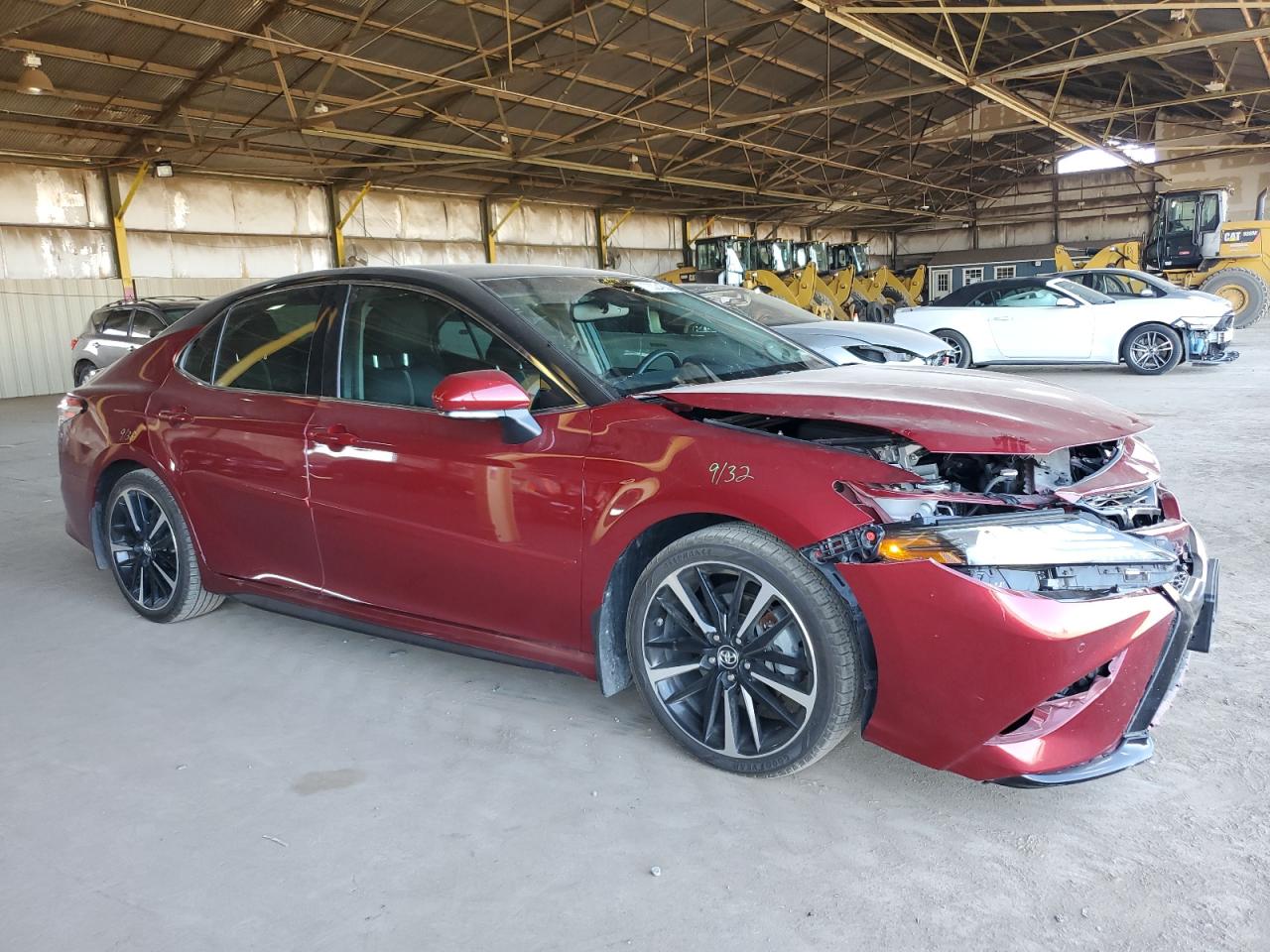 VIN 4T1B61HK5JU567135 2018 TOYOTA CAMRY no.4