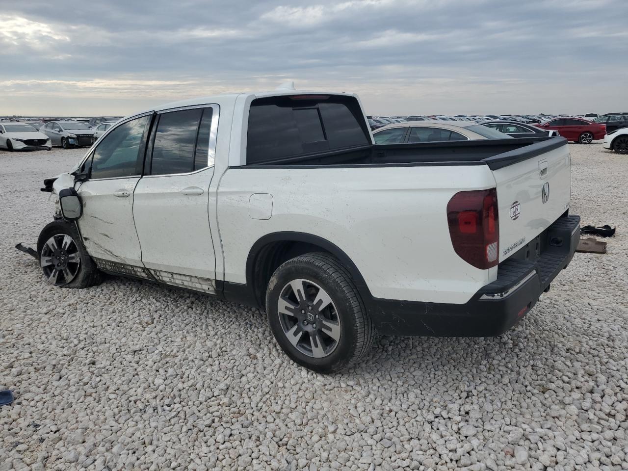 5FPYK3F67KB001720 2019 HONDA RIDGELINE - Image 2