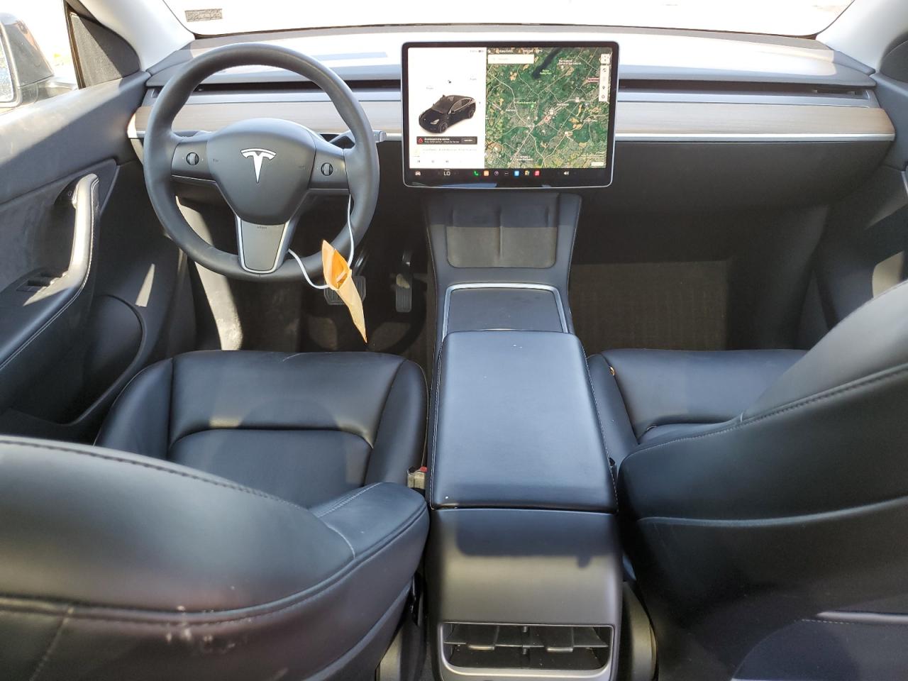 5YJYGDEE0MF243468 2021 Tesla Model Y