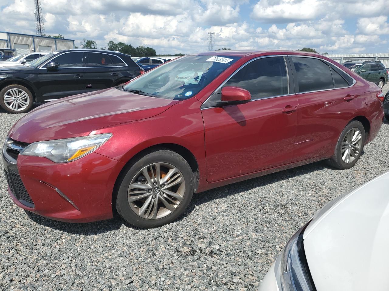 4T1BF1FK1HU702284 2017 TOYOTA CAMRY - Image 1