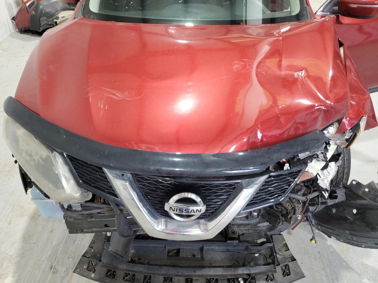 2015 Nissan Rogue S VIN: KNMAT2MT4FP527597 Lot: 70500584