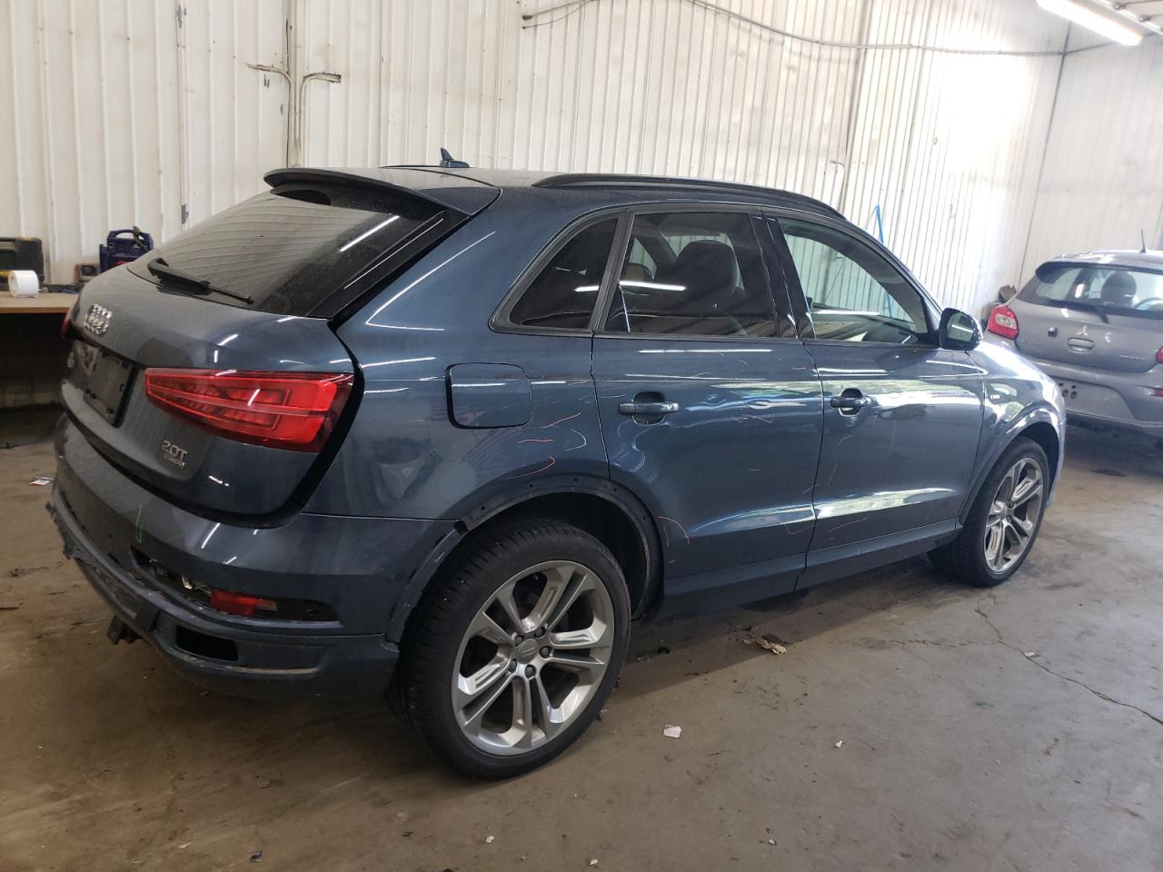 WA1GFCFS3GR016586 2016 Audi Q3 Prestige