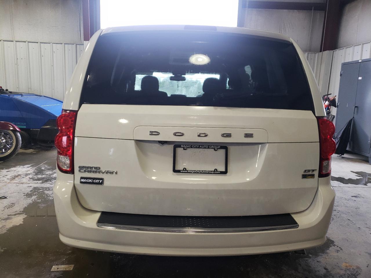 2C4RDGEG7JR284129 2018 Dodge Grand Caravan Gt