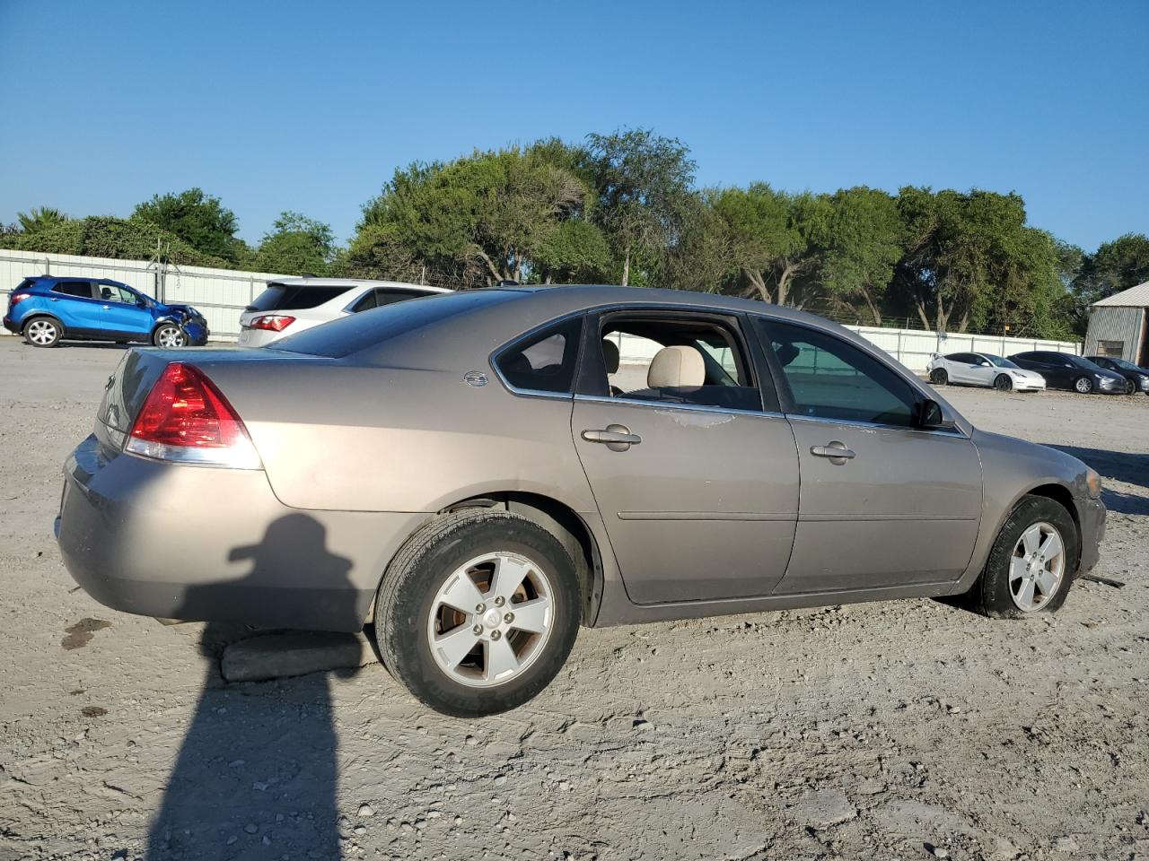 2007 Chevrolet Impala - Image 3