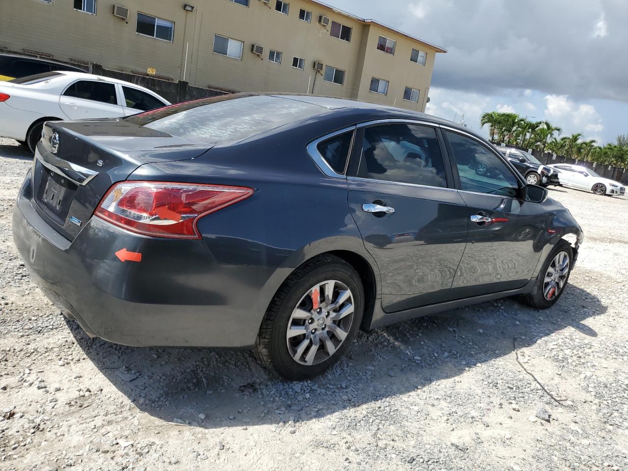 2013 Nissan Altima 2.5 VIN: 1N4AL3AP5DN515468 Lot: 69974714