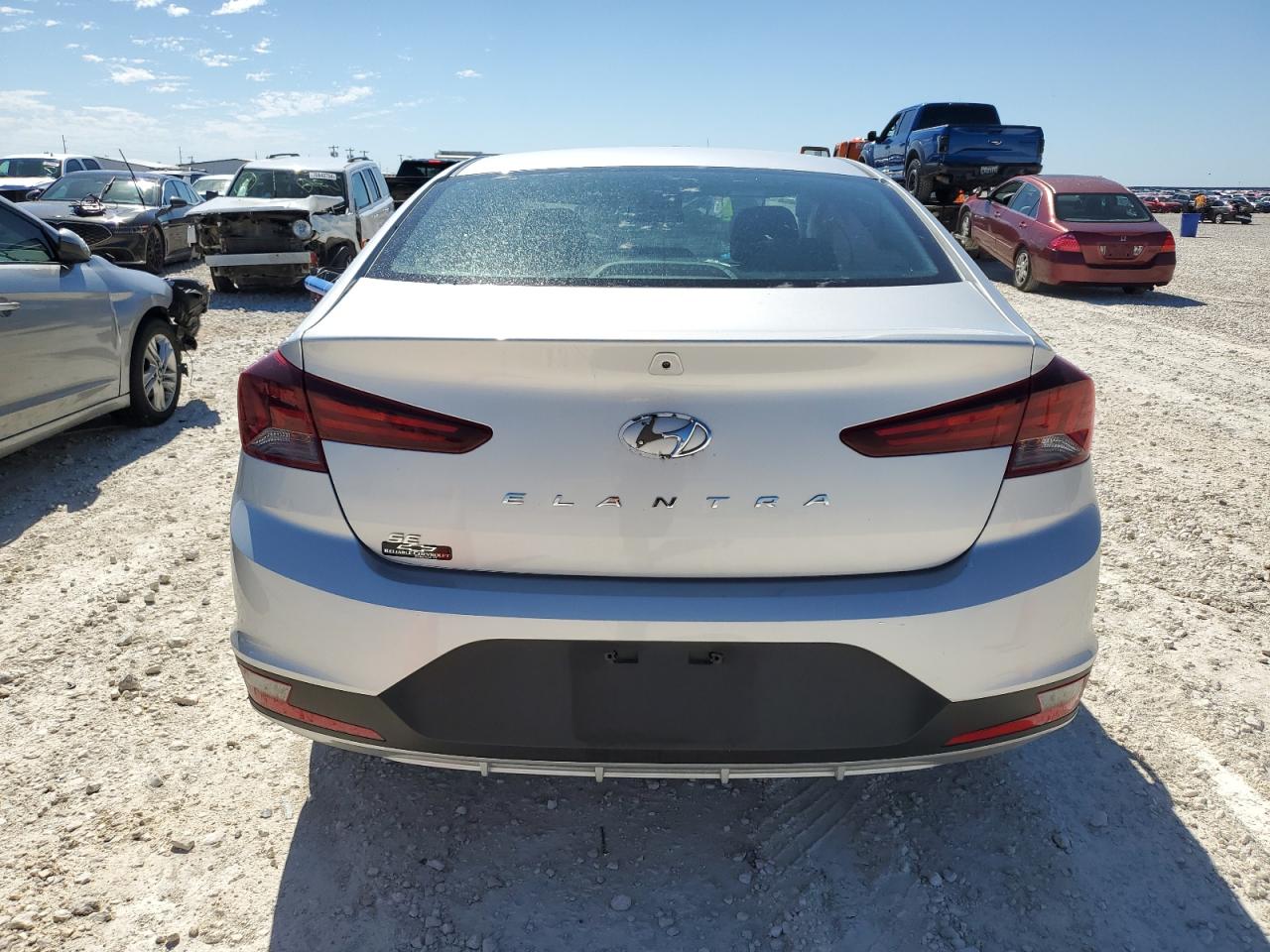 2019 Hyundai Elantra Se VIN: 5NPD74LFXKH485953 Lot: 70472654