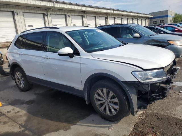 3VV1B7AXXLM090442 Volkswagen Tiguan S 4