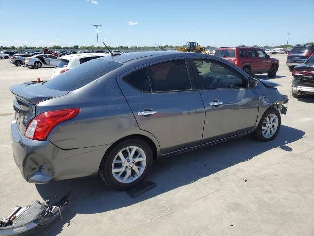  NISSAN VERSA 2019 Szary