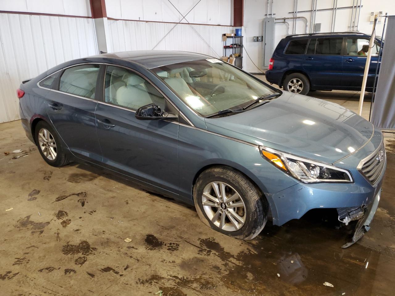 2017 Hyundai Sonata Se VIN: 5NPE24AF4HH555770 Lot: 70258194