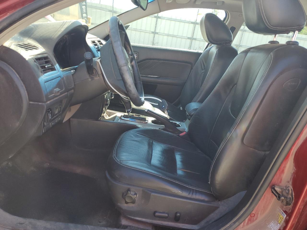 2010 Ford Fusion - Image 7