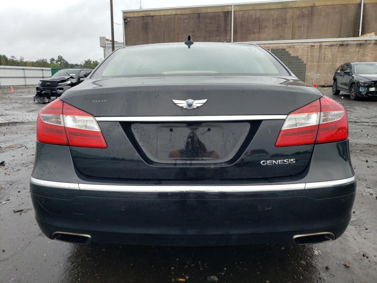 2013 Hyundai Genesis 3.8L VIN: KMHGC4DD6DU220845 Lot: 71962964