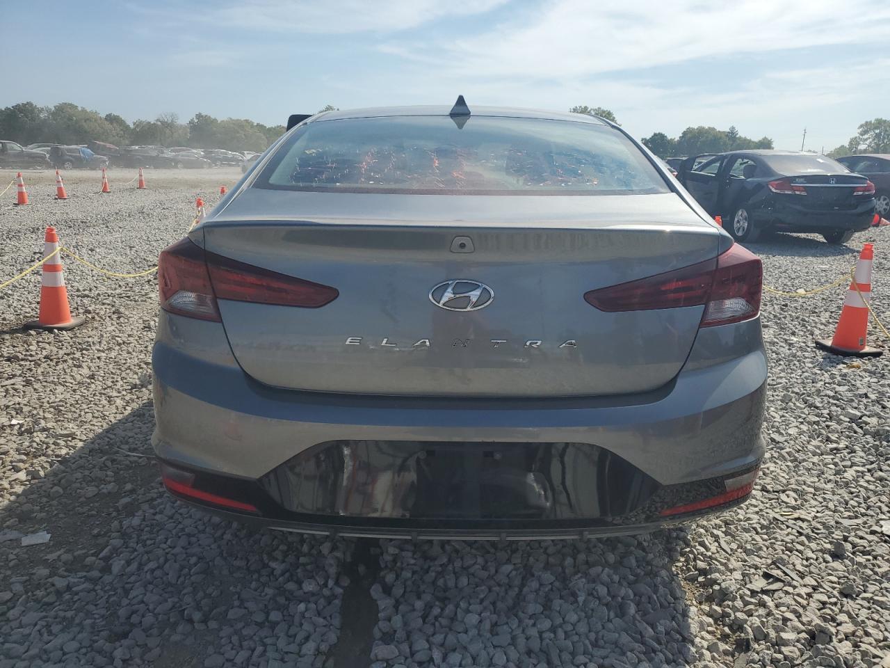 2019 Hyundai Elantra Sel VIN: KMHD84LF5KU745707 Lot: 71319384