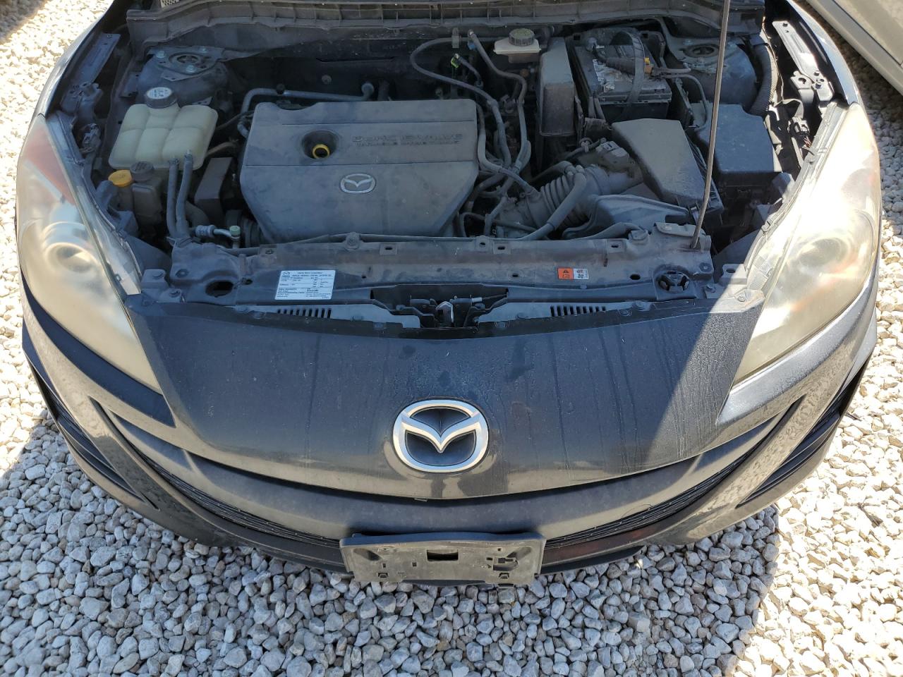 JM1BL1UF9B1455818 2011 Mazda 3 I