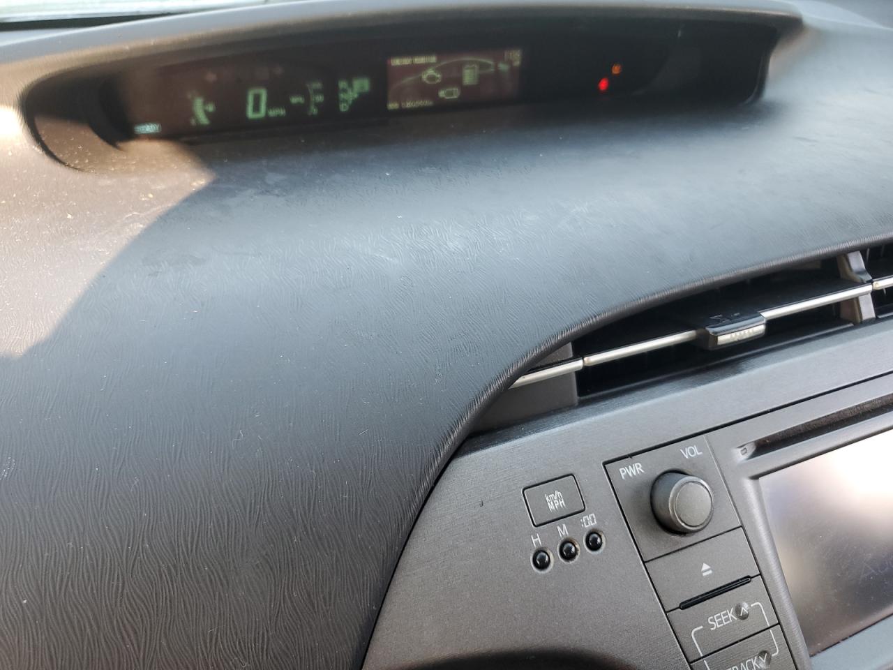 JTDKN3DU7F1935186 2015 Toyota Prius