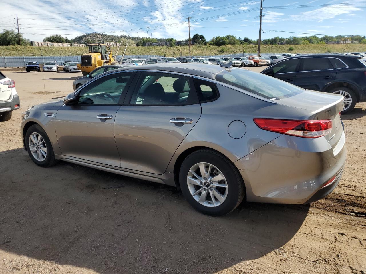 5XXGT4L32JG187275 2018 KIA OPTIMA - Image 2