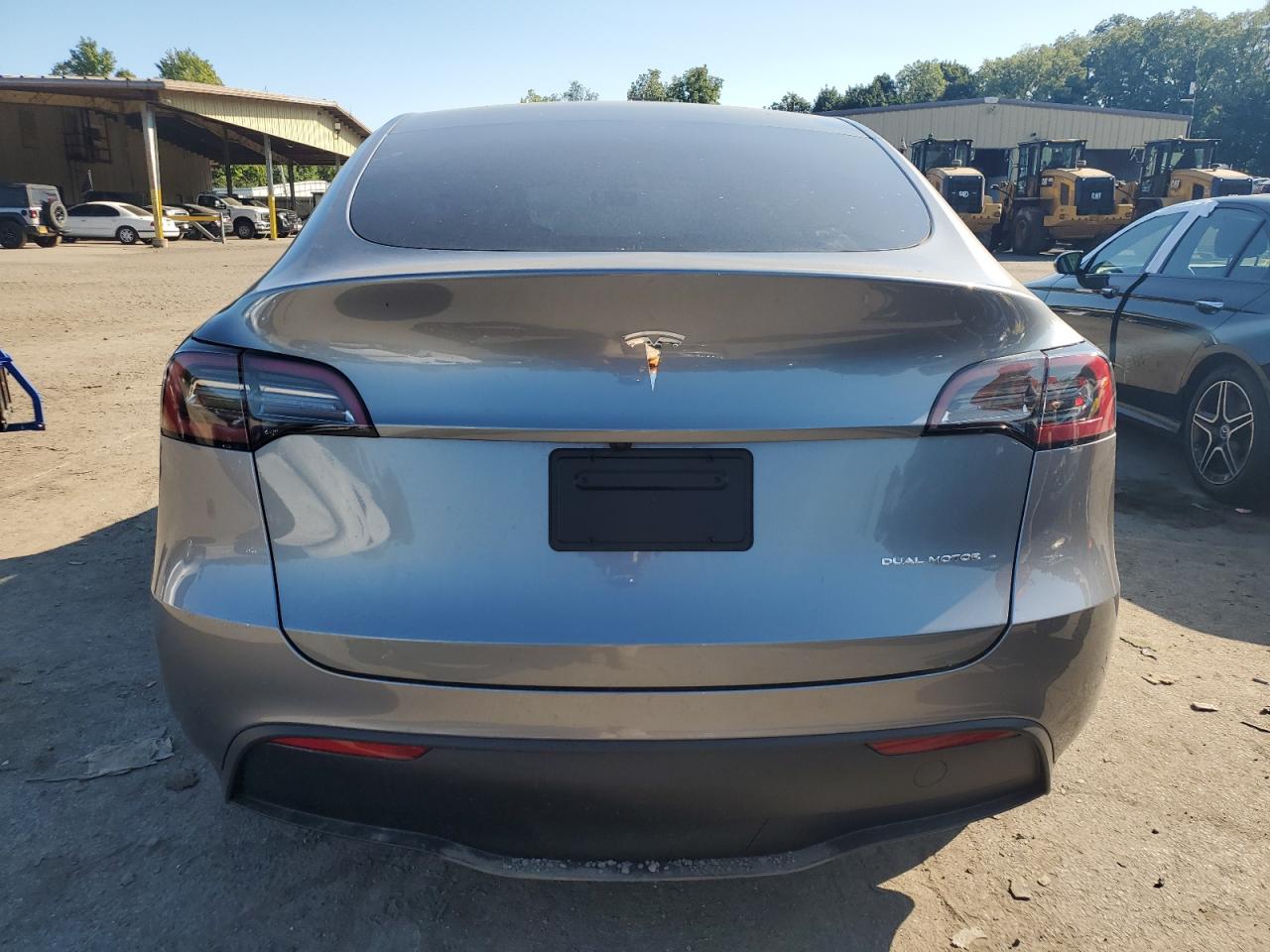 7SAYGAEE9RF109602 2024 Tesla Model Y