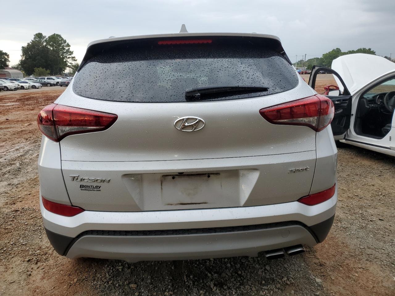 KM8J33AL3JU759771 2018 Hyundai Tucson Sport