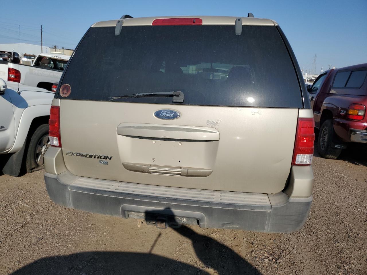 2005 Ford Expedition Xlt VIN: 1FMPU15515LA70377 Lot: 64556183