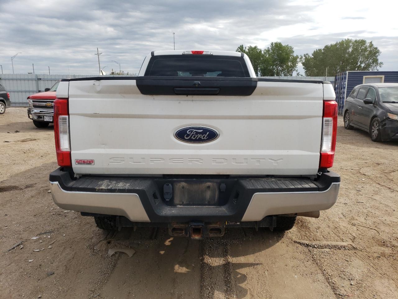 1FT8W3BT3JEC06637 2018 Ford F350 Super Duty