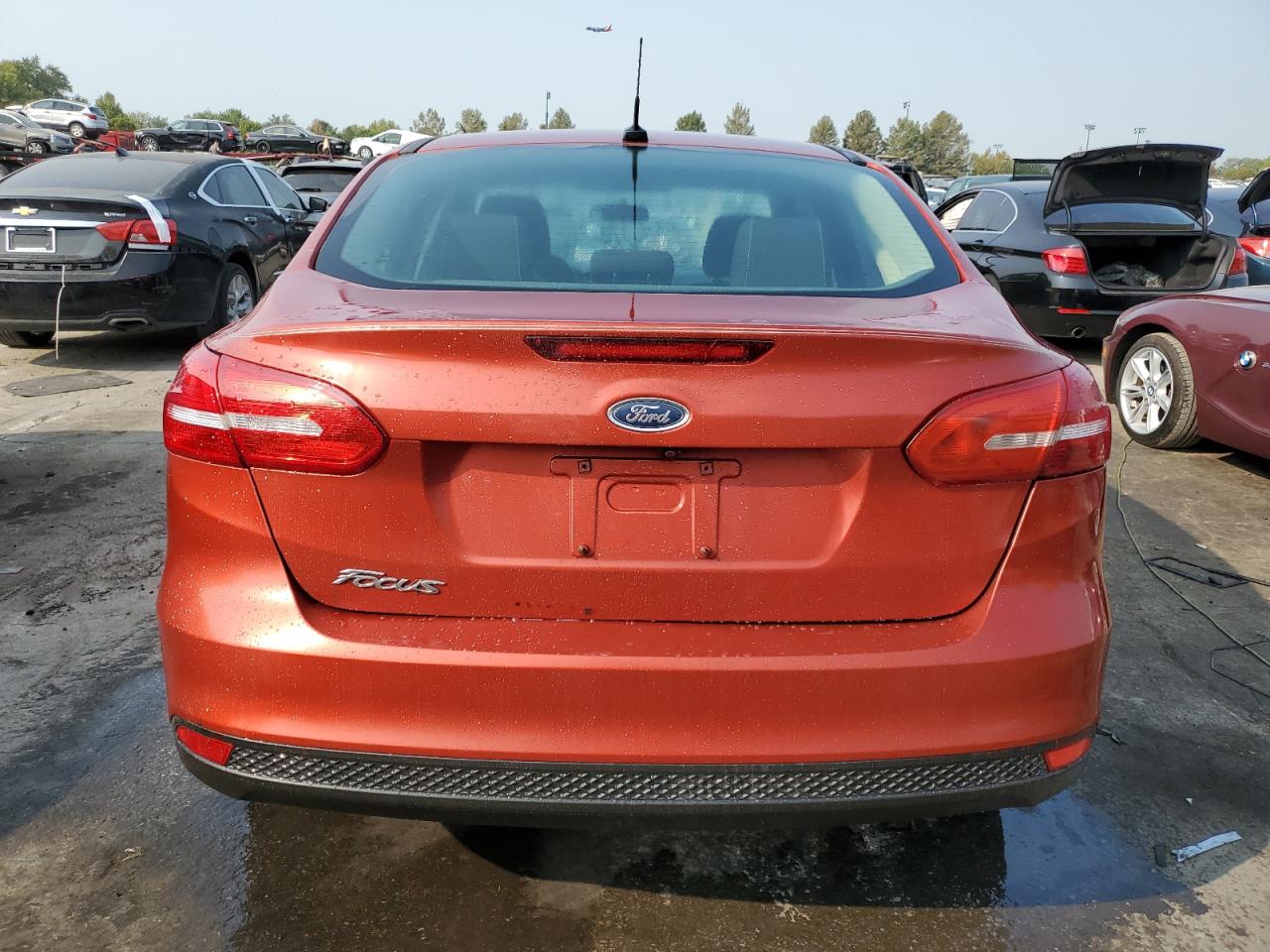 2018 Ford Focus Se VIN: 1FADP3F23JL246652 Lot: 70993724