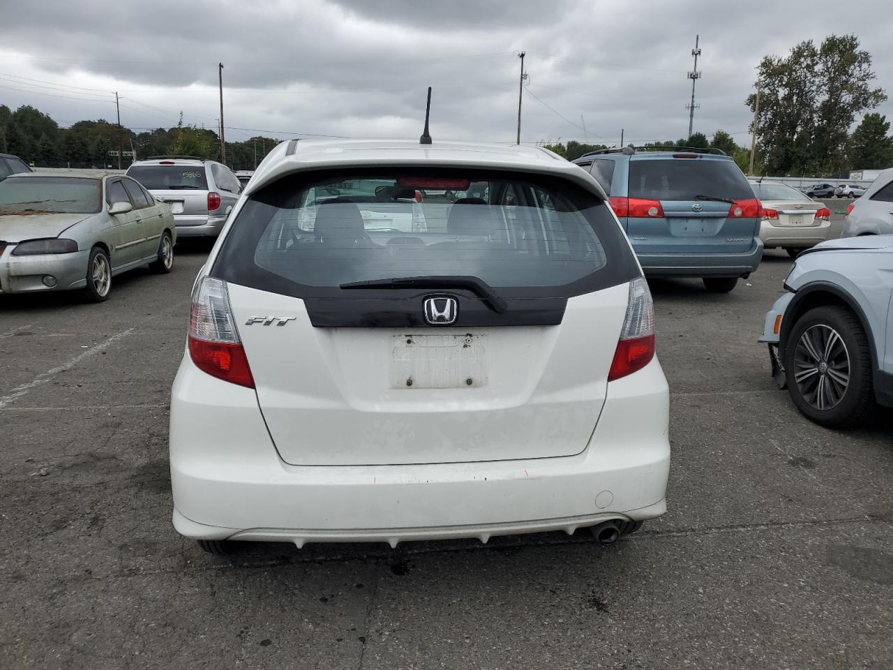 2010 Honda Fit Sport VIN: JHMGE8H67AC002690 Lot: 72120454