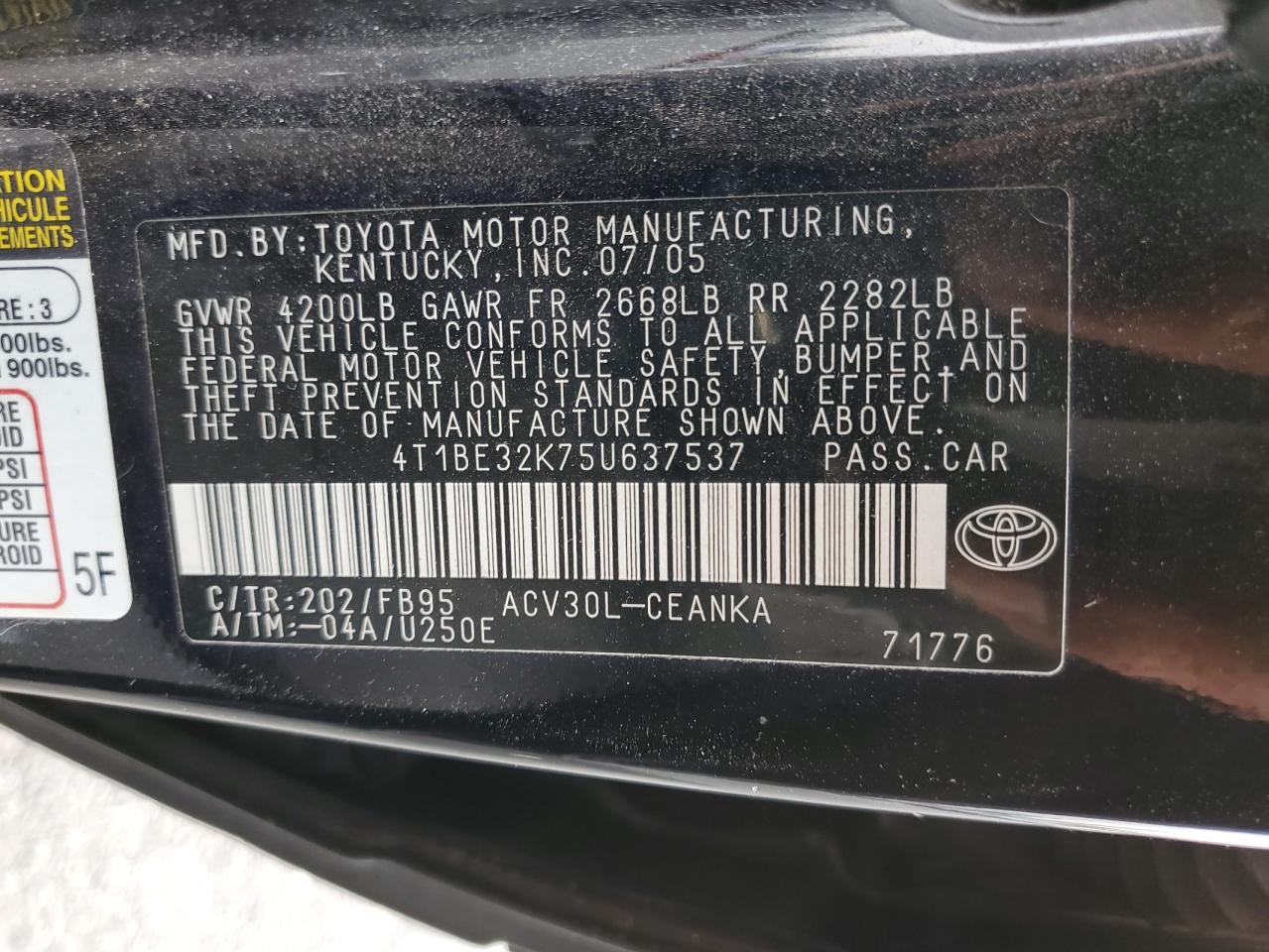 4T1BE32K75U637537 2005 Toyota Camry Le