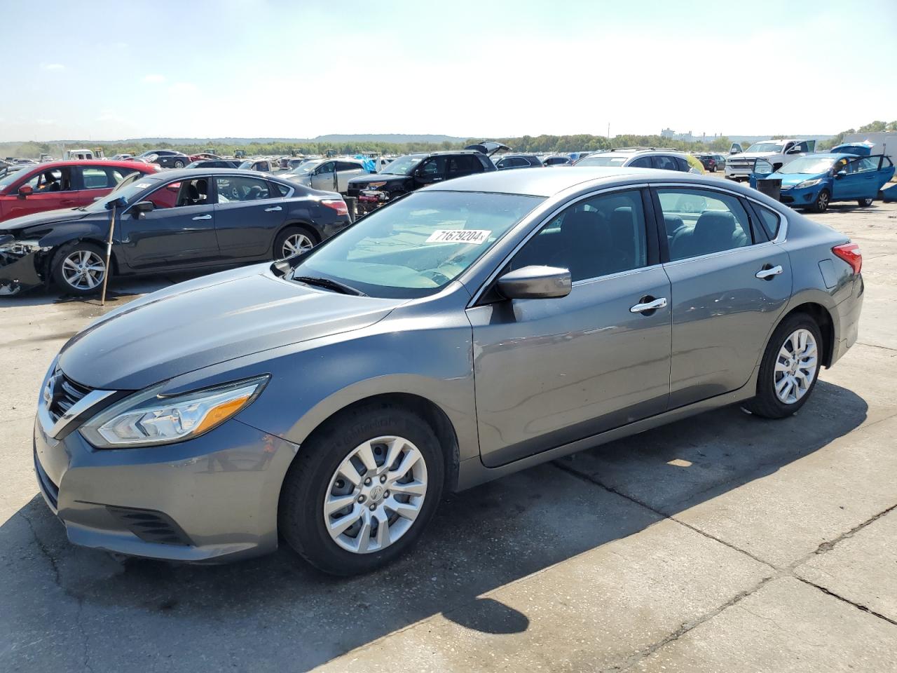 2016 Nissan Altima - Image 1