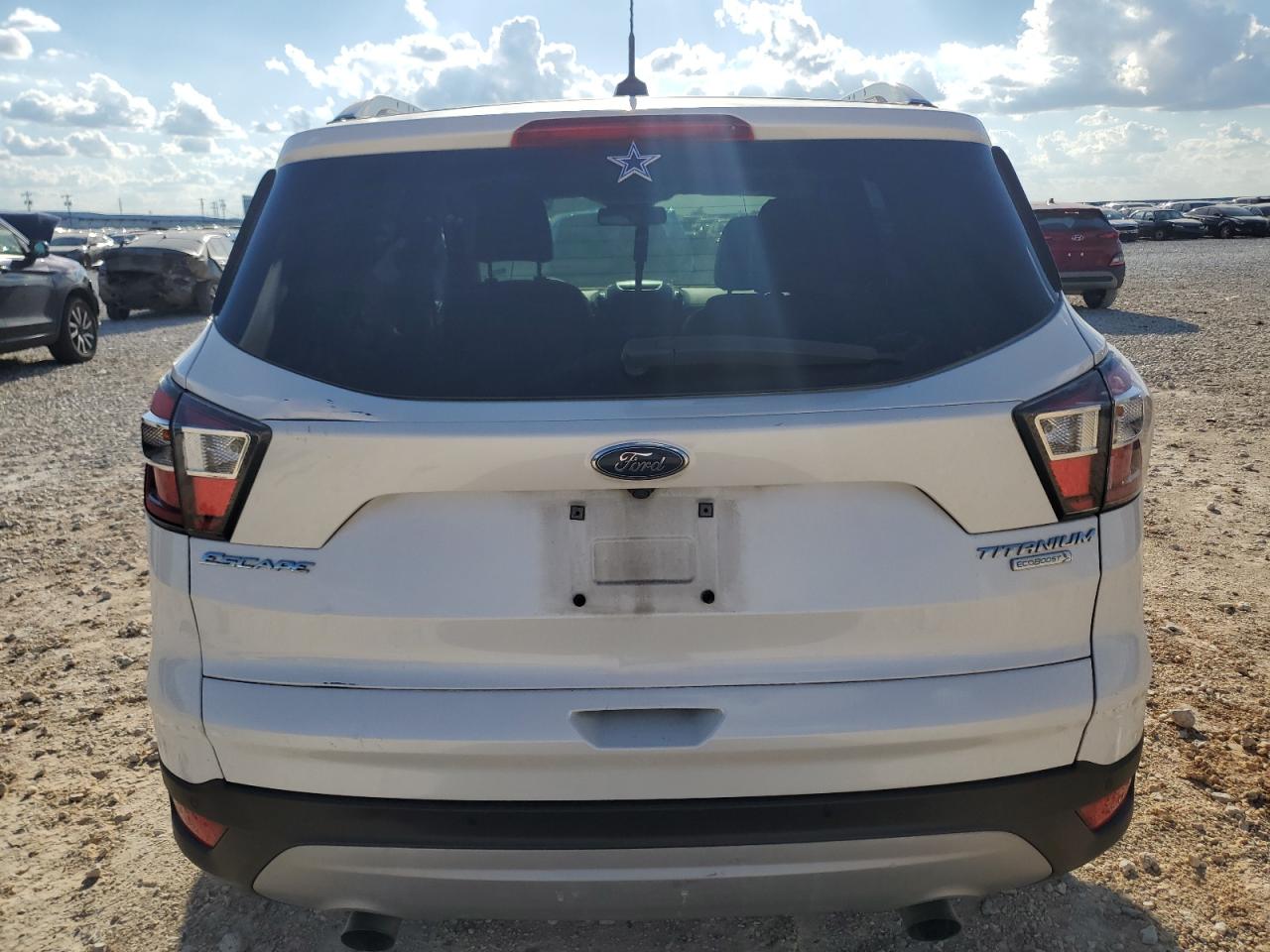 1FMCU0J90HUA93598 2017 Ford Escape Titanium