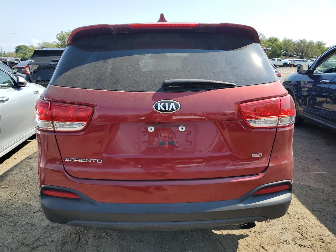 5XYPGDA37HG275333 2017 Kia Sorento Lx