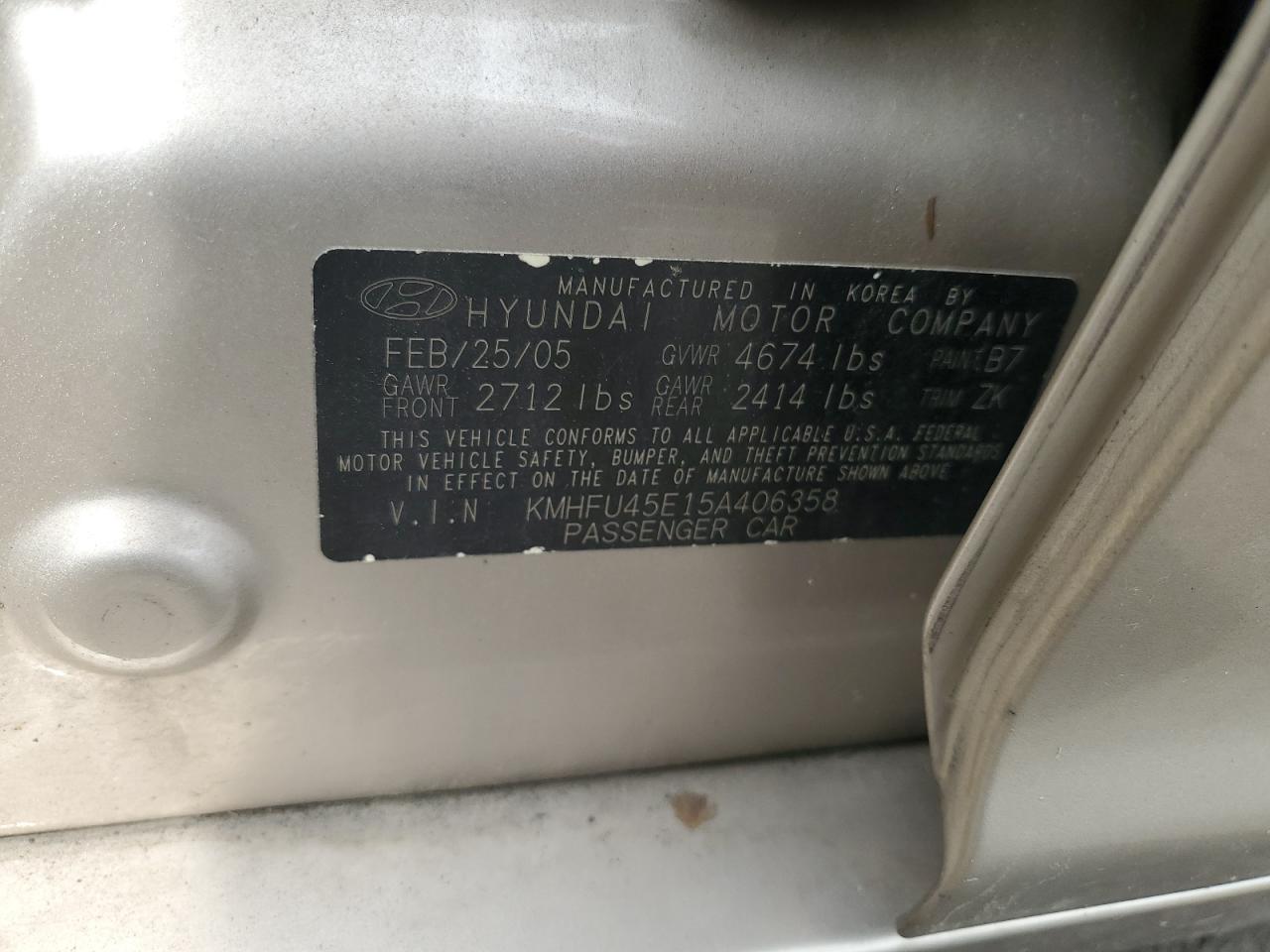 KMHFU45E15A406358 2005 Hyundai Xg 350