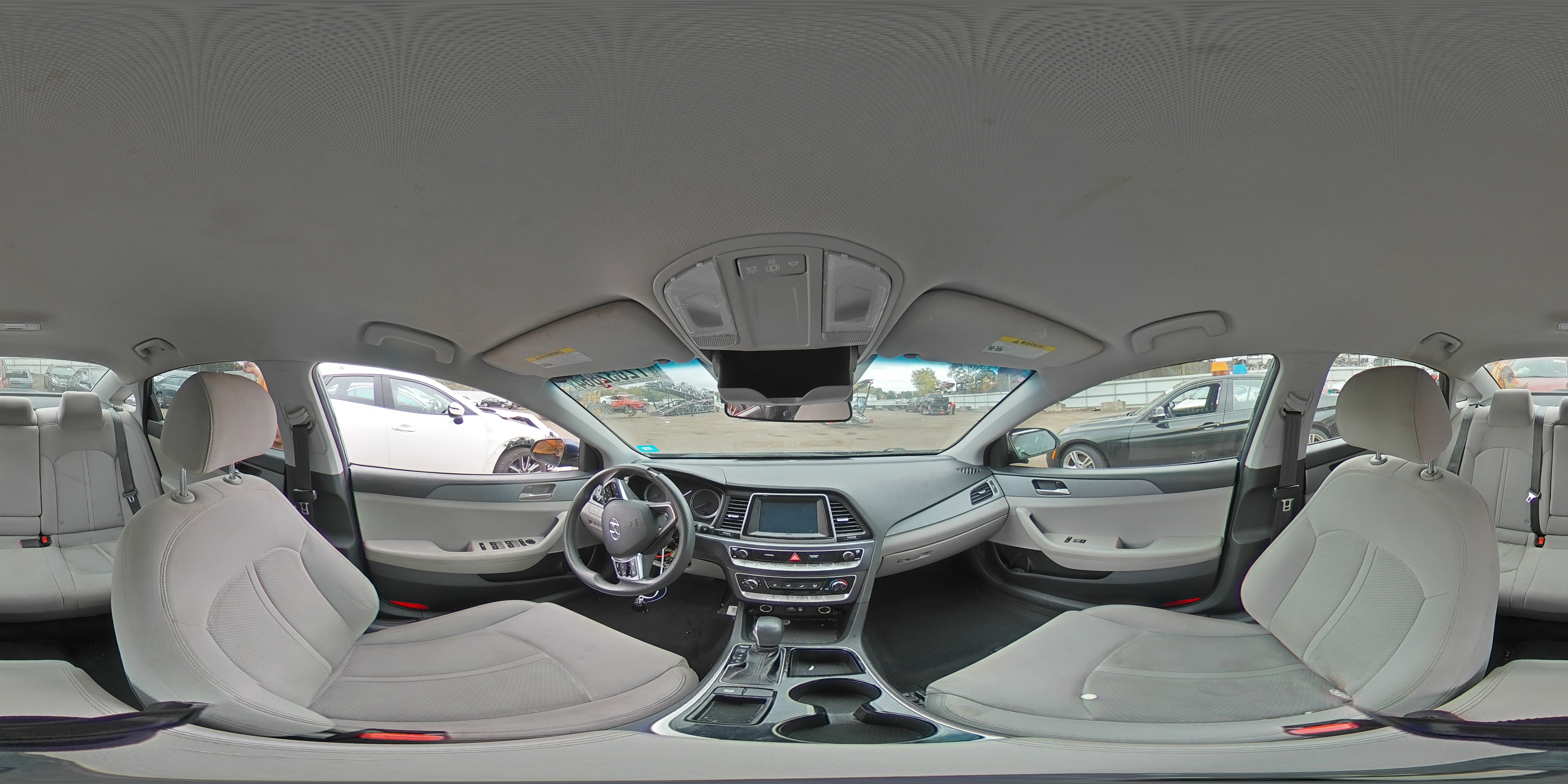 2018 Hyundai Sonata - Image 12