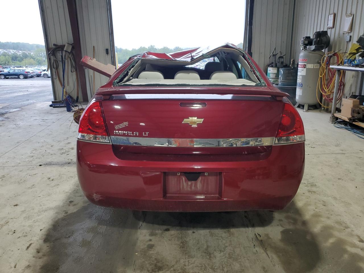 2G1WV58N081342369 2008 Chevrolet Impala 50Th Anniversary