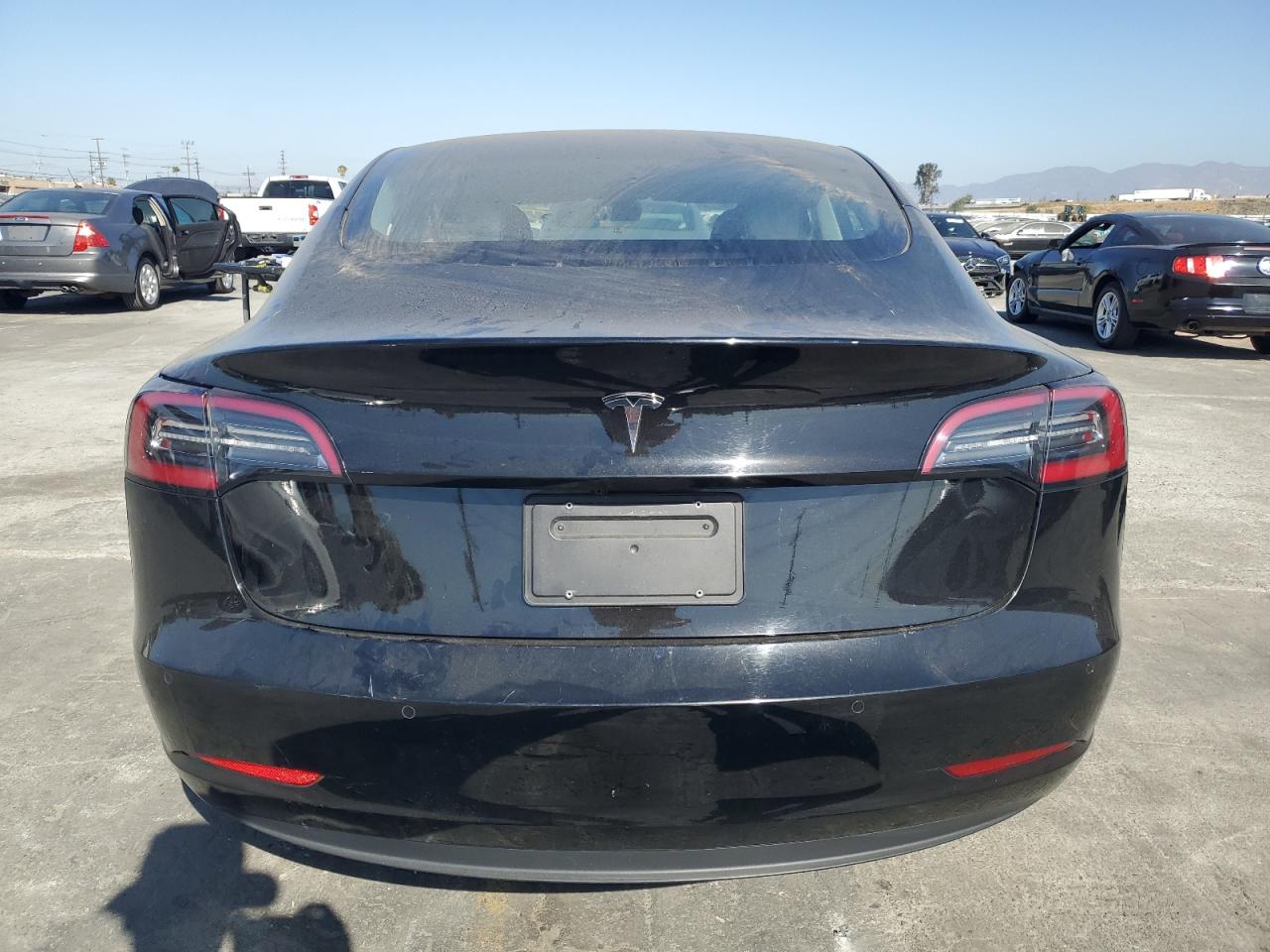 5YJ3E1EA0NF288049 2022 Tesla Model 3