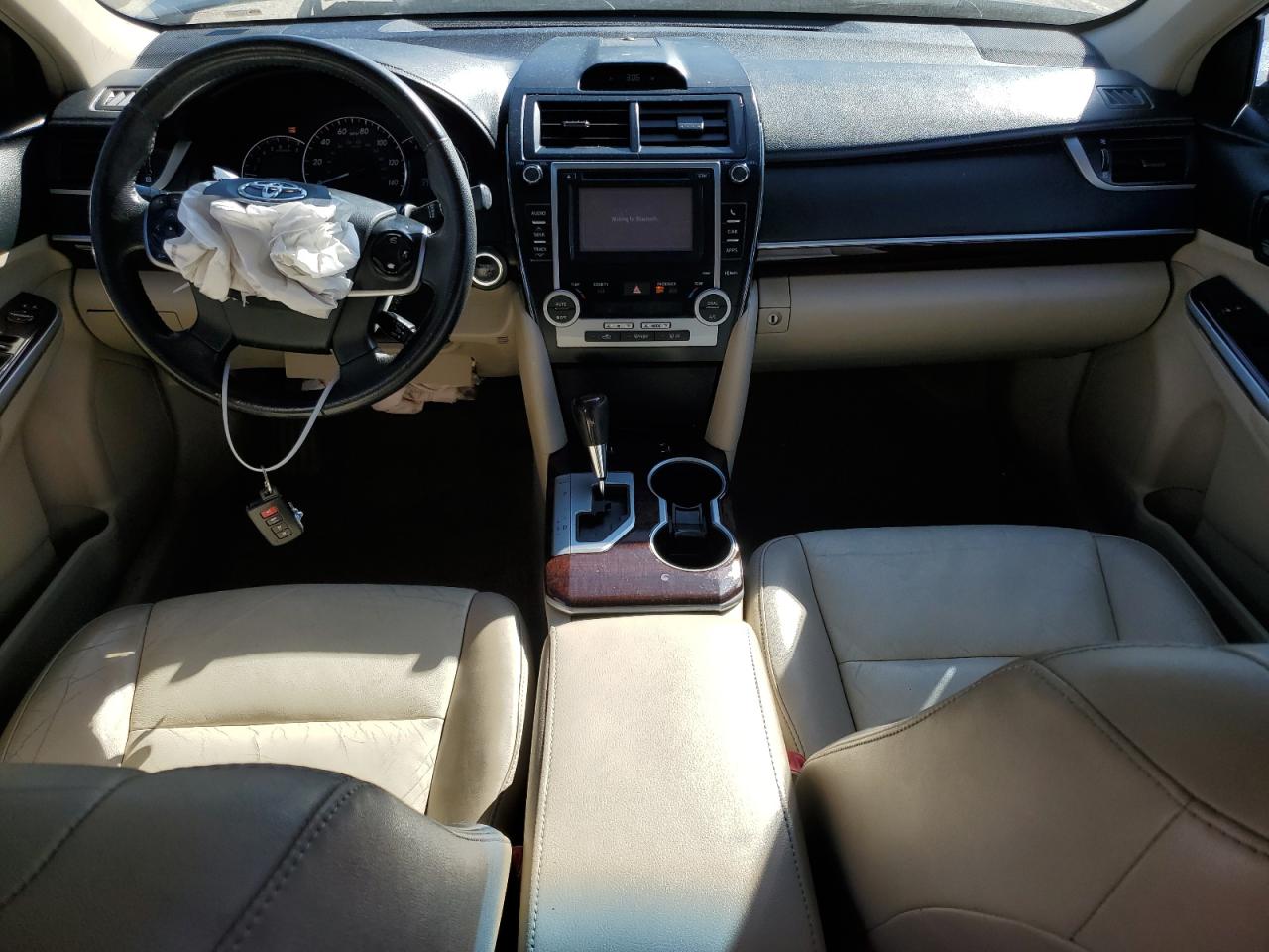 2012 Toyota Camry - Image 8