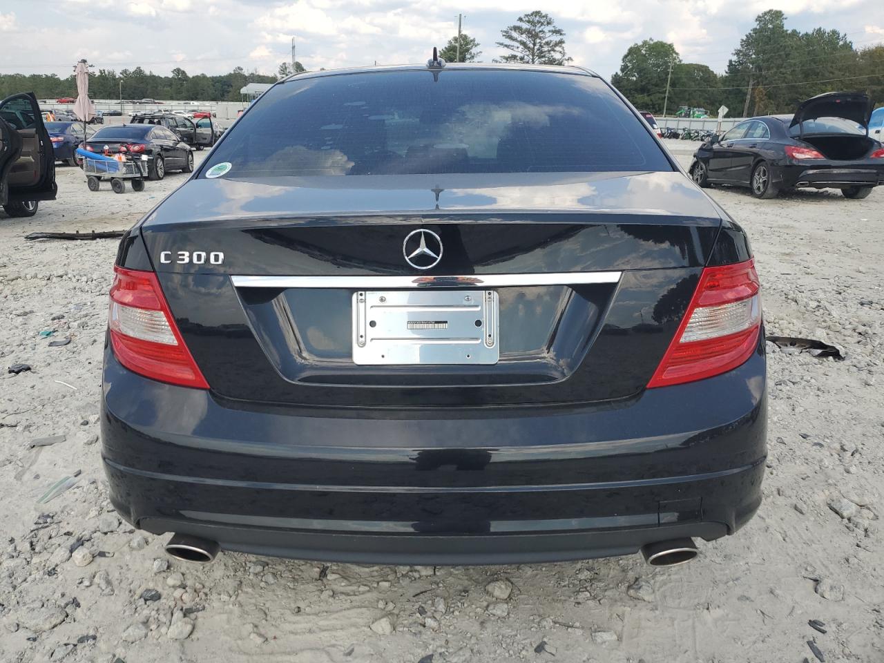 WDDGF5EB7BA414786 2011 Mercedes-Benz C 300