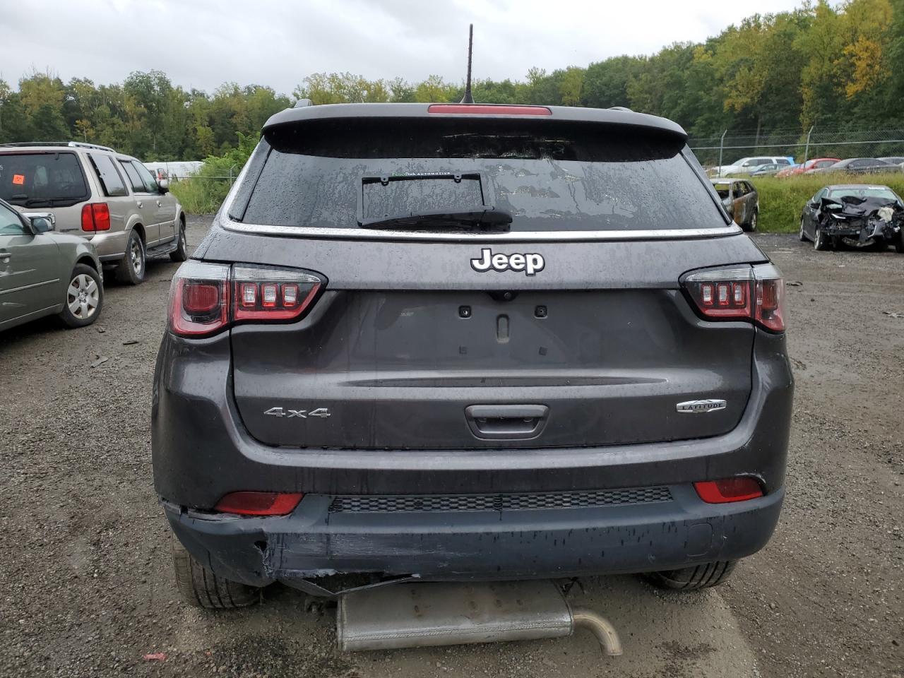 3C4NJDBB5KT767602 2019 Jeep Compass Latitude