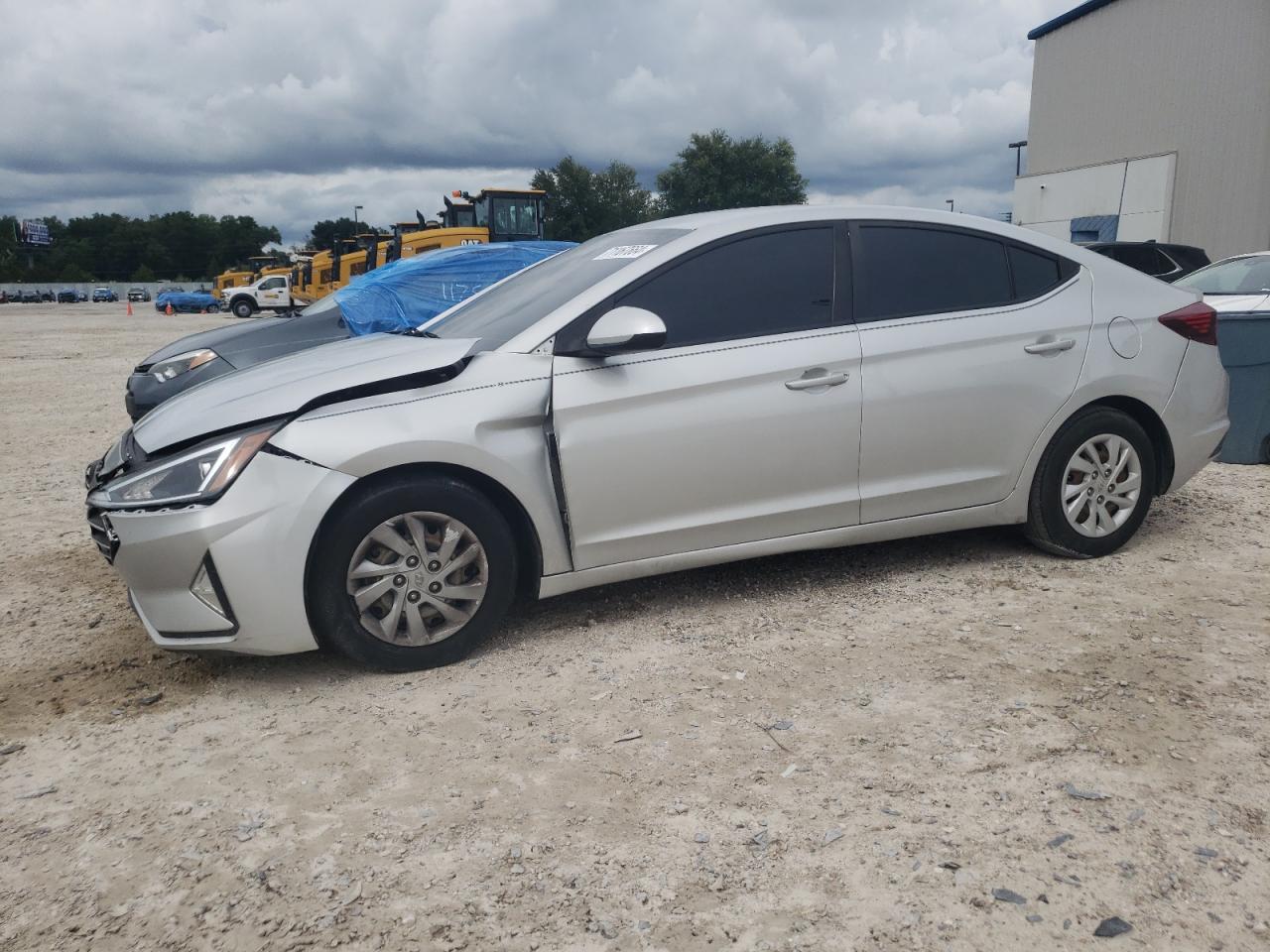 2019 Hyundai Elantra - Image 1