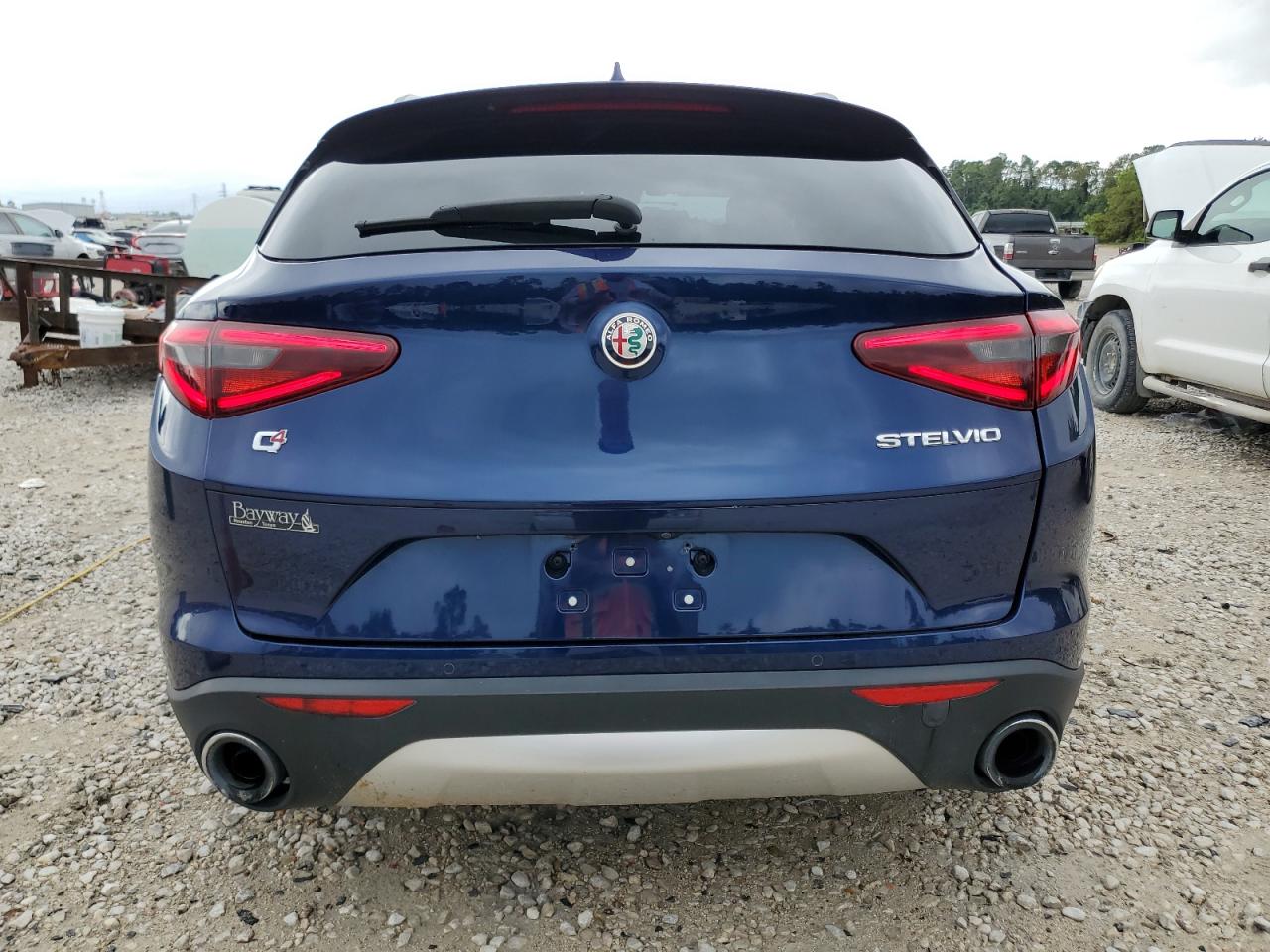 2018 Alfa Romeo Stelvio Ti Sport VIN: ZASFAKNN9J7B79128 Lot: 70395104