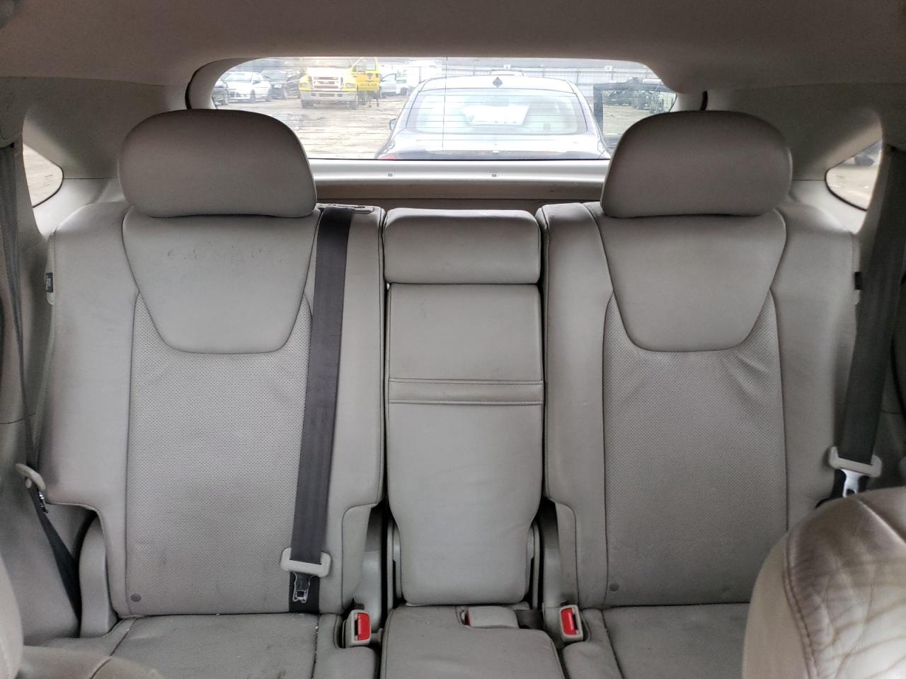 2011 Lexus RX - Image 10