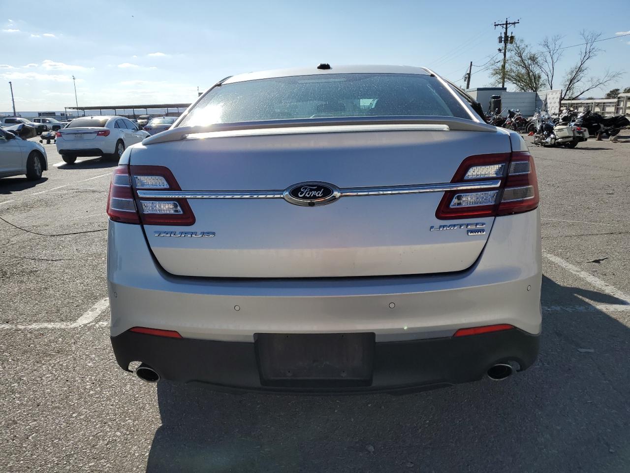 1FAHP2J85KG112470 2019 Ford Taurus Limited