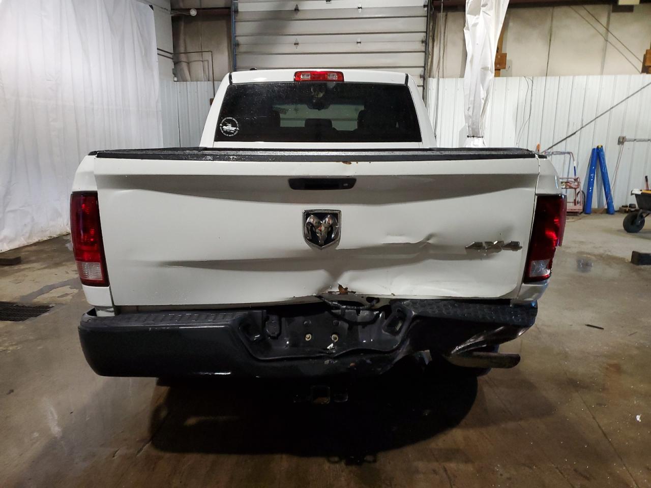 2015 Ram 1500 St VIN: 1C6RR7FG0FS758600 Lot: 71053474