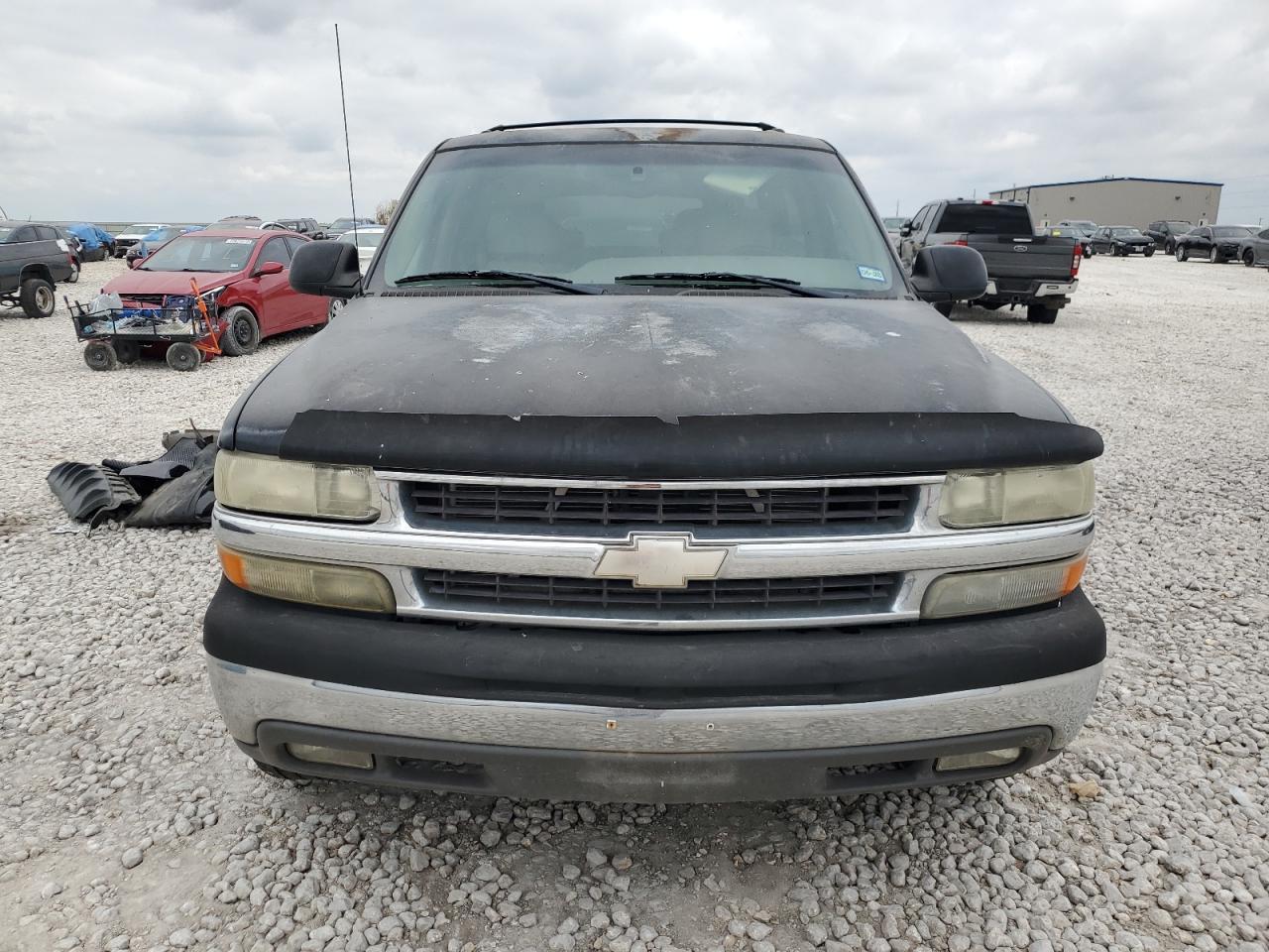 2001 Chevrolet Suburban - Image 5