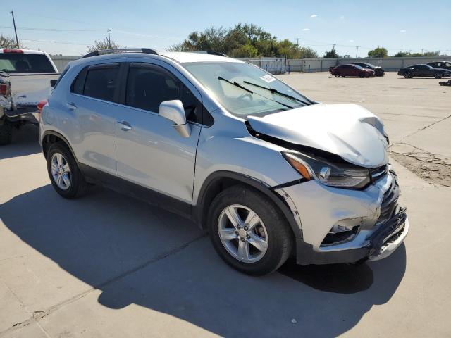  CHEVROLET TRAX 2018 Silver